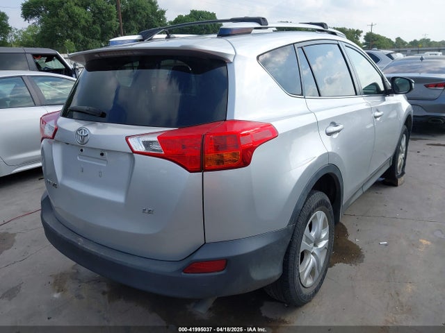JTMZFREVXED039628 Toyota RAV4 LE