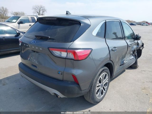 1FMCU0H65NUA38734 Ford ESCAPE SEL