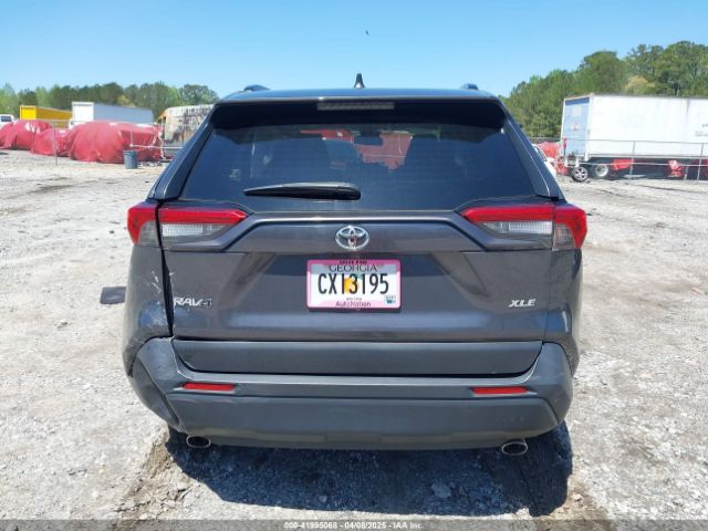 JTMW1RFVXKJ014127 Toyota Rav4 Xle