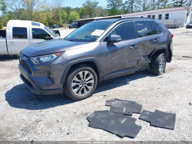 JTMW1RFVXKJ014127 Toyota Rav4 Xle