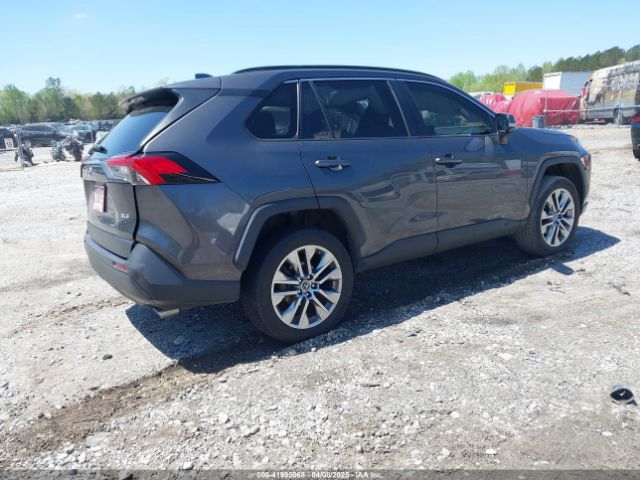 JTMW1RFVXKJ014127 Toyota Rav4 Xle