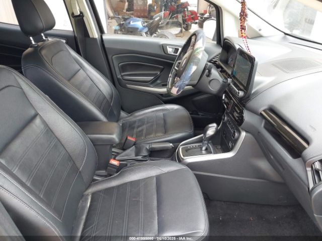 MAJ6S3KL8KC281579 Ford Ecosport Titanium