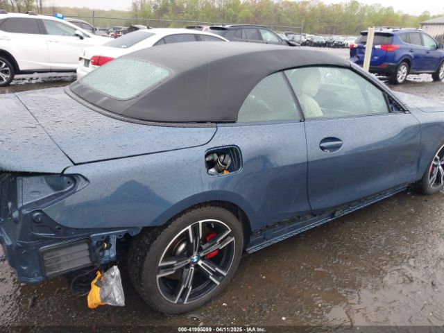 WBA53AT09RCR72560 BMW M440I