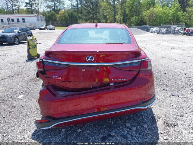 58ADA1C14MU012213 Lexus ES 300H