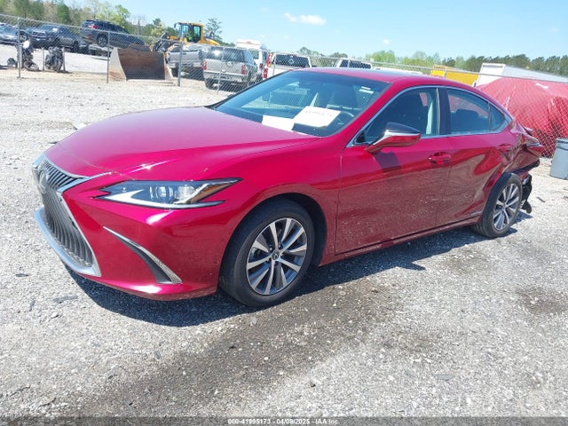 58ADA1C14MU012213 Lexus ES 300H