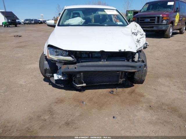 3VW2B7AJ4HM403584 Volkswagen Jetta 1.4t S