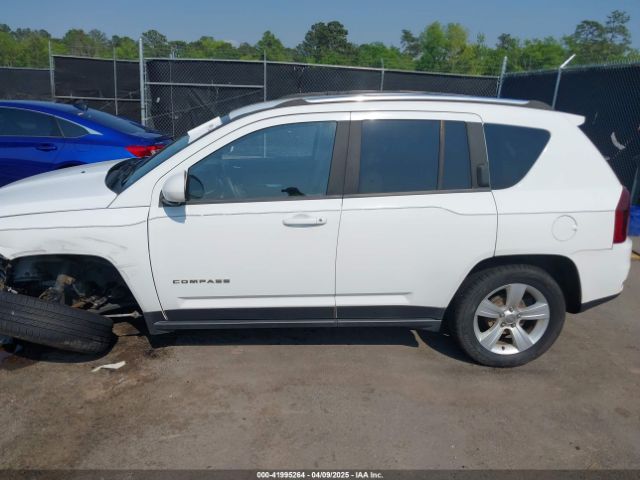 1C4NJCEB7ED794428 Jeep Compass Latitude