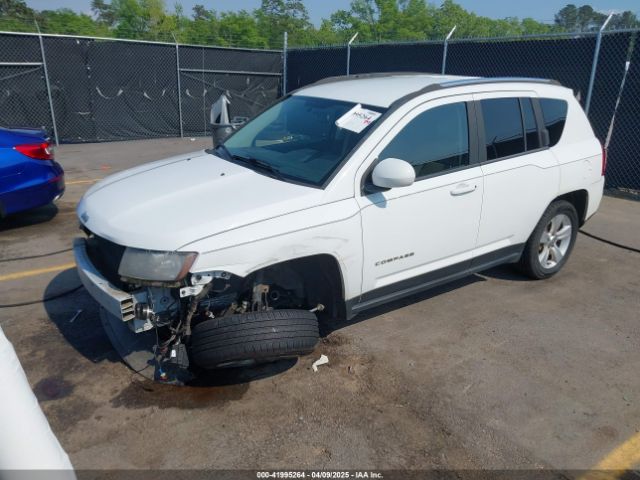 1C4NJCEB7ED794428 Jeep Compass Latitude