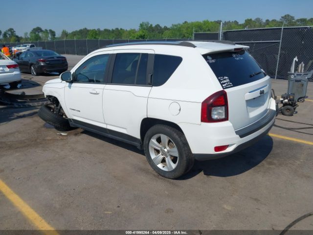 1C4NJCEB7ED794428 Jeep Compass Latitude