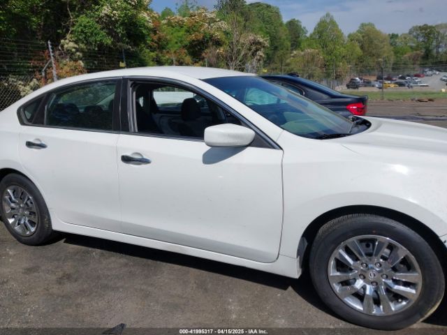 1N4AL3AP6HC220218 Nissan Altima 2.5 S