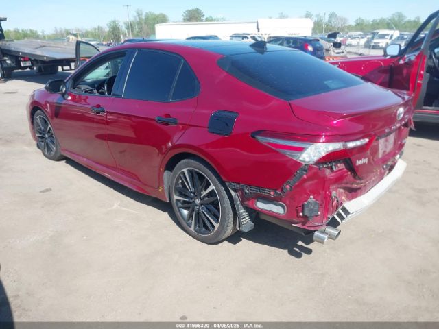 4T1B61HK7JU601561 Toyota CAMRY XSE