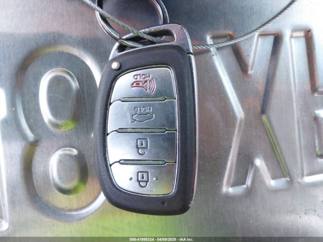 5NPDH4AE1GH672898 Hyundai Elantra Limited