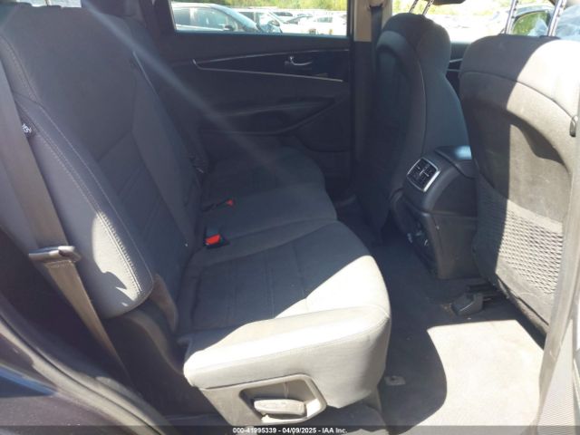 5XYPG4A35KG529645 KIA Sorento 2.4l Lx
