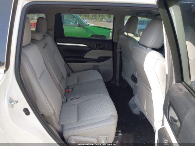 5TDZKRFH7FS107801 Toyota Highlander Le Plus V6