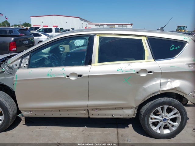 Ford ESCAPE SE 2018 1FMCU0GD2JUD25135 Image 15