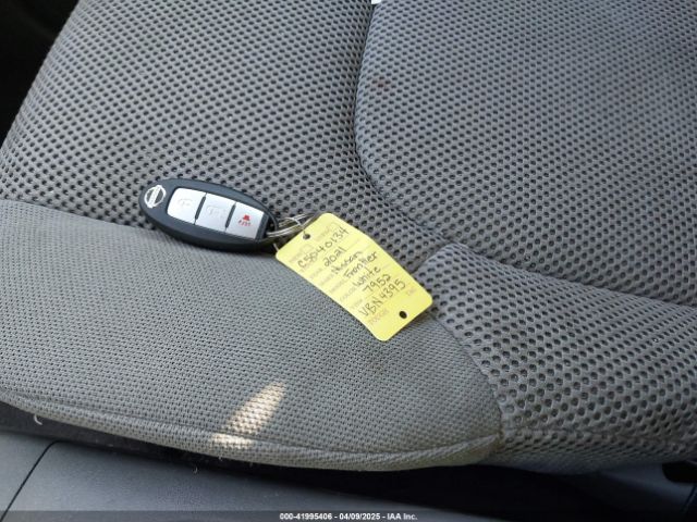 1N6ED0EB8MN717952 Nissan Frontier Sv 4x4