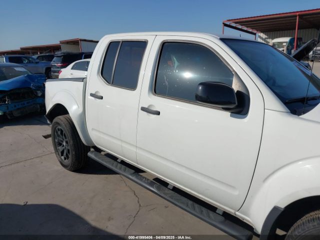 1N6ED0EB8MN717952 Nissan Frontier Sv 4x4