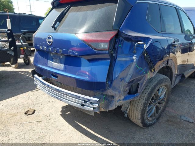 5N1BT3AA5PC842023 Nissan Rogue S Fwd