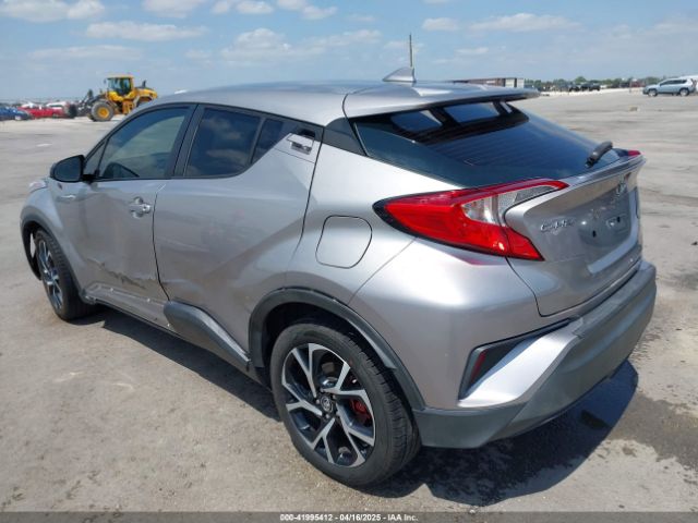 NMTKHMBX9JR034597 Toyota C-HR XLE