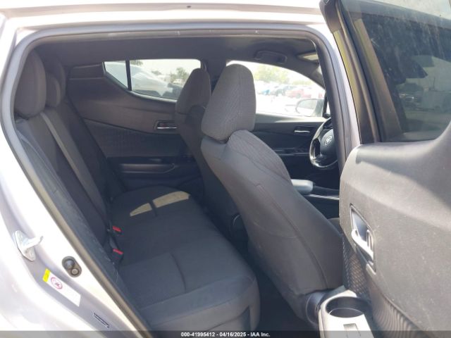 NMTKHMBX9JR034597 Toyota C-HR XLE