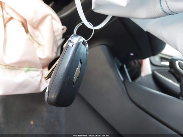 2022 CHEVROLET MALIBU 1G1ZD5ST9NF158351 Photo 10