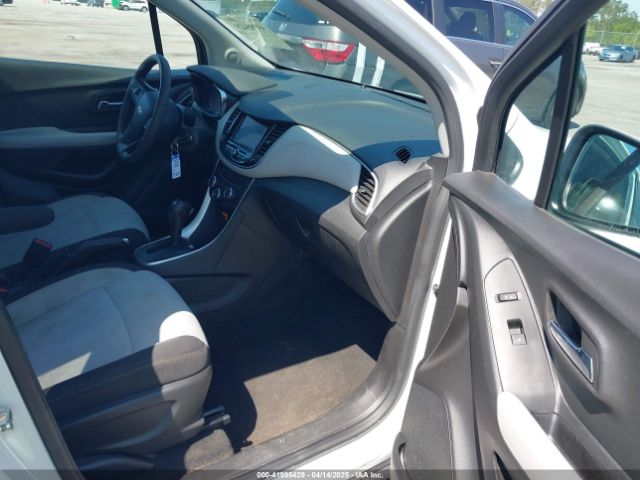 2022 CHEVROLET TRAX KL7CJNSM5NB544459 Photo 4