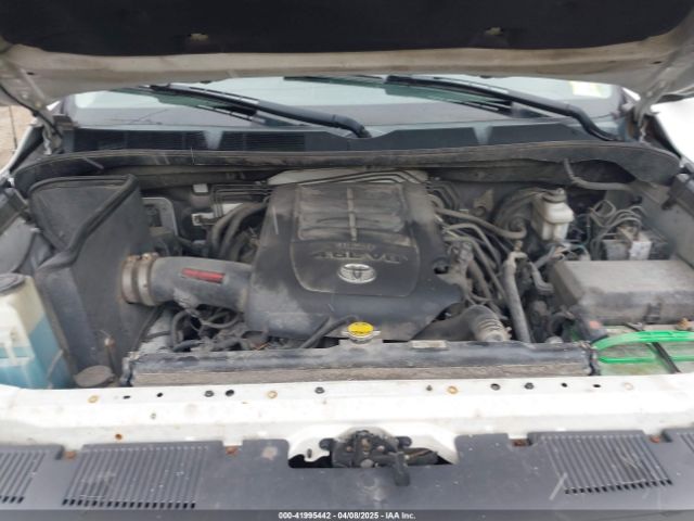 5TFUM5F16EX053318 Toyota Tundra Sr5 4.6l V8