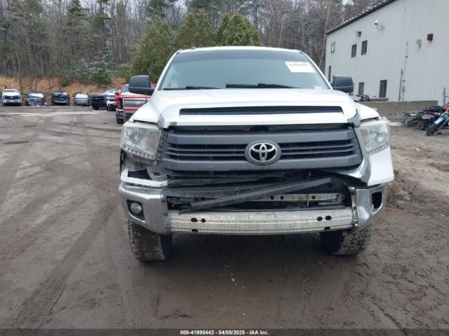 5TFUM5F16EX053318 Toyota Tundra Sr5 4.6l V8