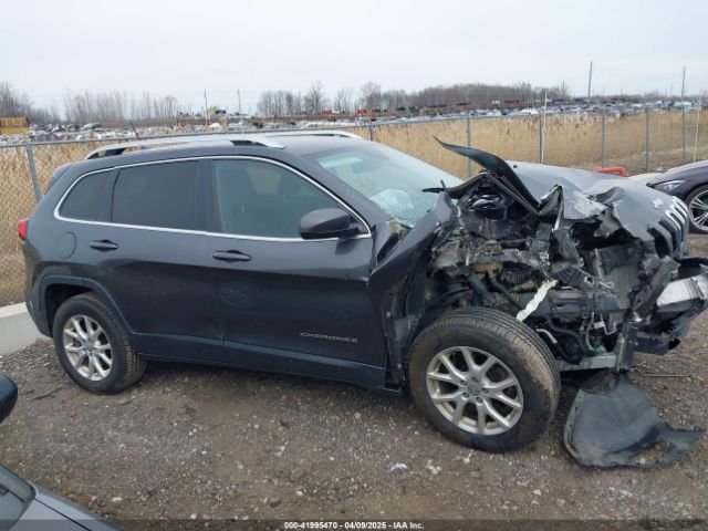 1C4PJMCB2GW228234 Jeep Cherokee Latitude