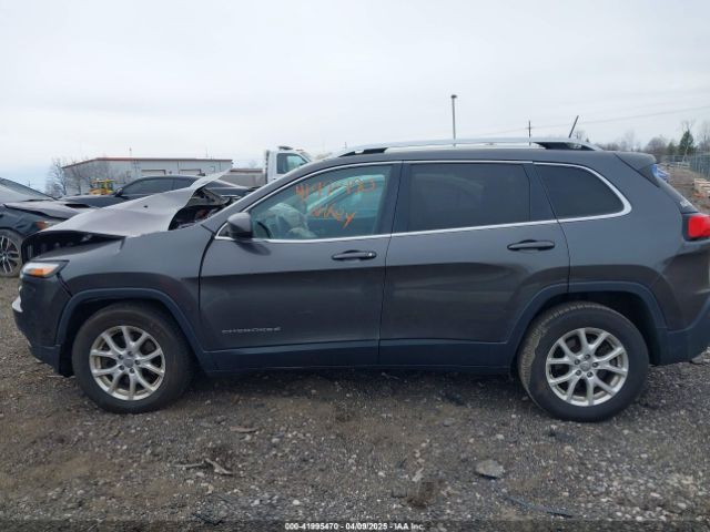1C4PJMCB2GW228234 Jeep Cherokee Latitude