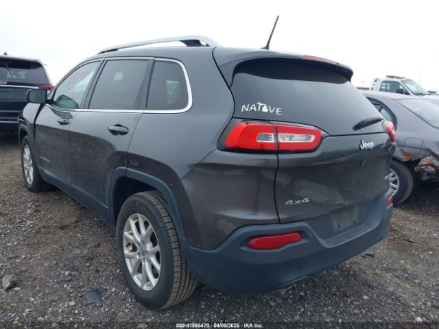 1C4PJMCB2GW228234 Jeep Cherokee Latitude