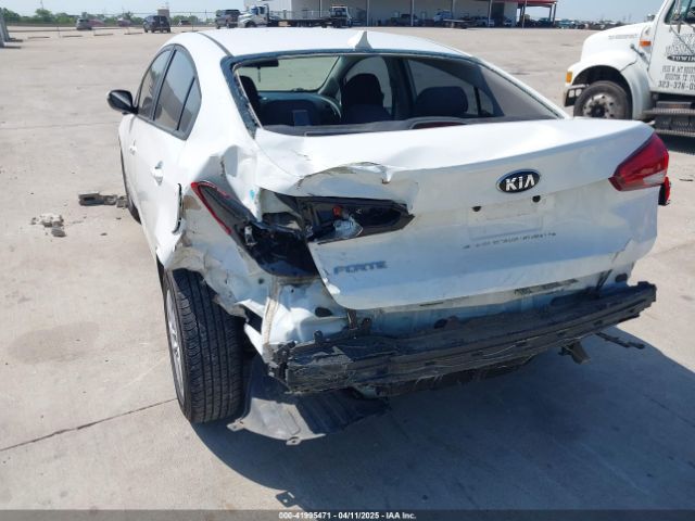 3KPFK4A76JE273430 KIA FORTE LX