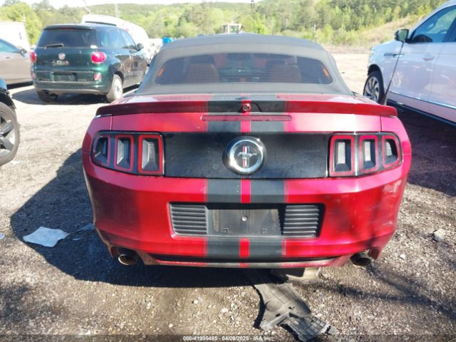 1ZVBP8EM0E5276555 Ford Mustang V6 Premium