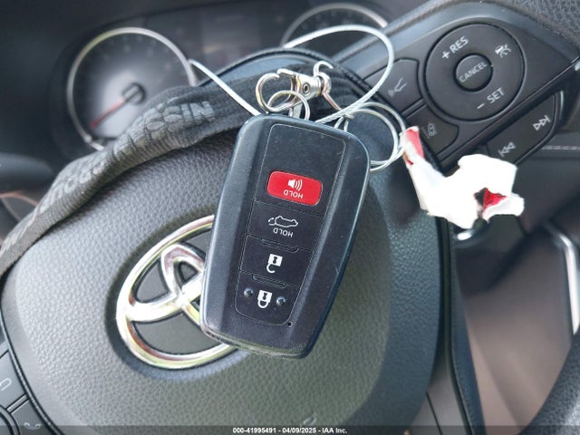 Toyota Rav4 Xle 2019 JTMW1RFV1KD508620 Image 11