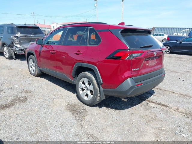 Toyota Rav4 Xle 2019 JTMW1RFV1KD508620 Image 3