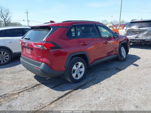 Toyota Rav4 Xle 2019 JTMW1RFV1KD508620 Image 4
