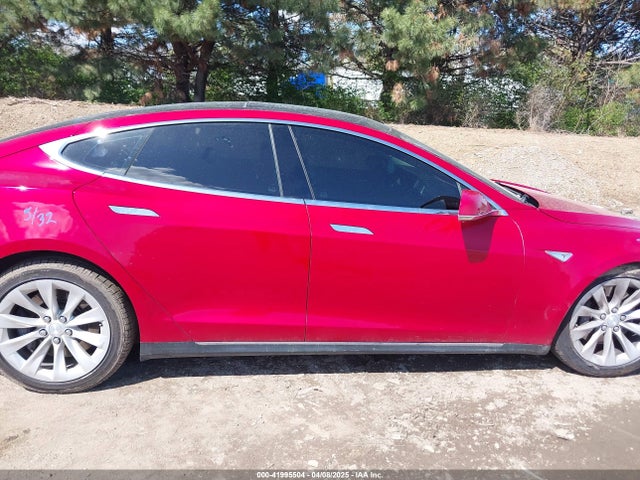 5YJSA1H11EFP37791 Tesla Model S P85