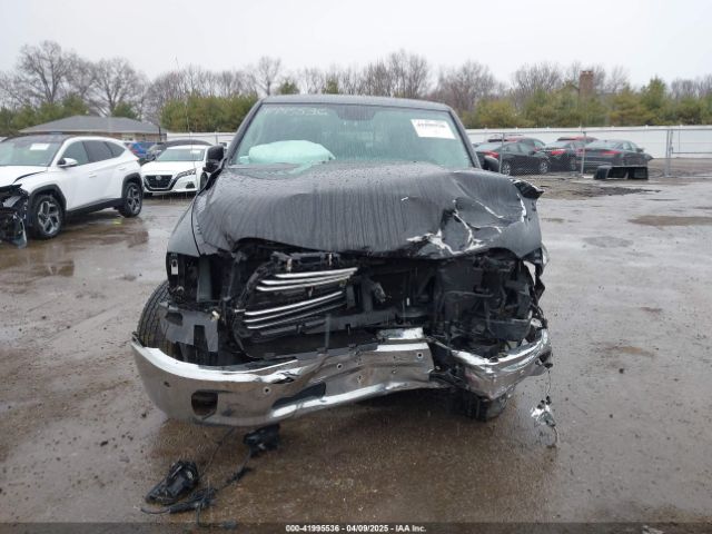 1C6RR7LG4FS748379 RAM 1500 Big Horn