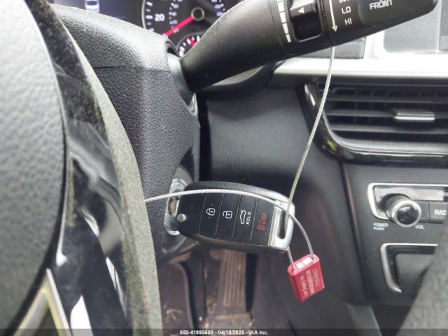 5XXGT4L36KG359017 KIA Optima Lx