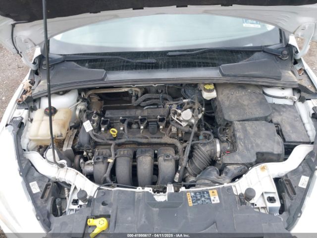 1FADP3F26HL320298 Ford FOCUS SE