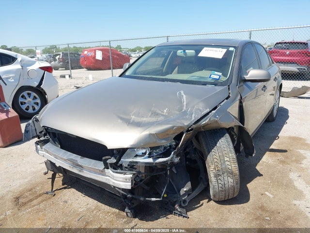 2010 AUDI A4 WAUAFAFL4AN026984 Photo 1