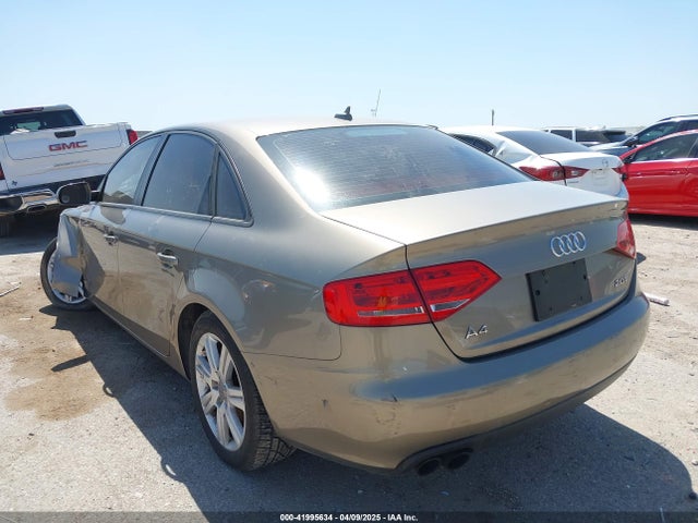 2010 AUDI A4 WAUAFAFL4AN026984 Photo 2