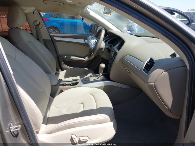 2010 AUDI A4 WAUAFAFL4AN026984 Photo 4