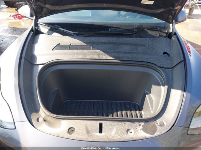 2023 TESLA MODEL Y 7SAYGDEF3PF595170 Photo 9