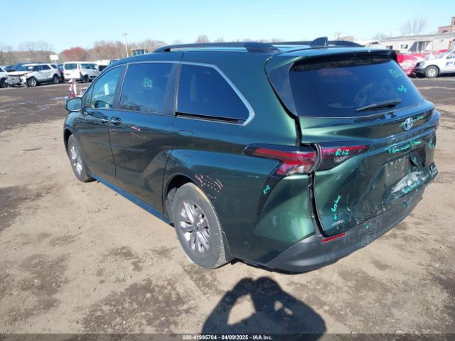 5TDJSKFC9PS095810 Toyota SIENNA XLE