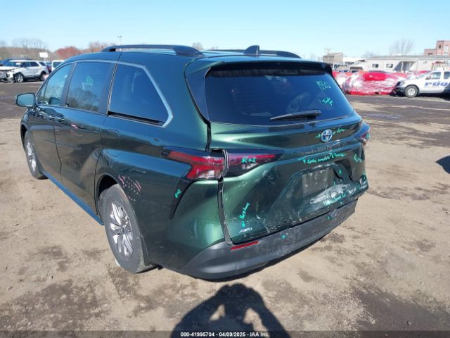 5TDJSKFC9PS095810 Toyota SIENNA XLE
