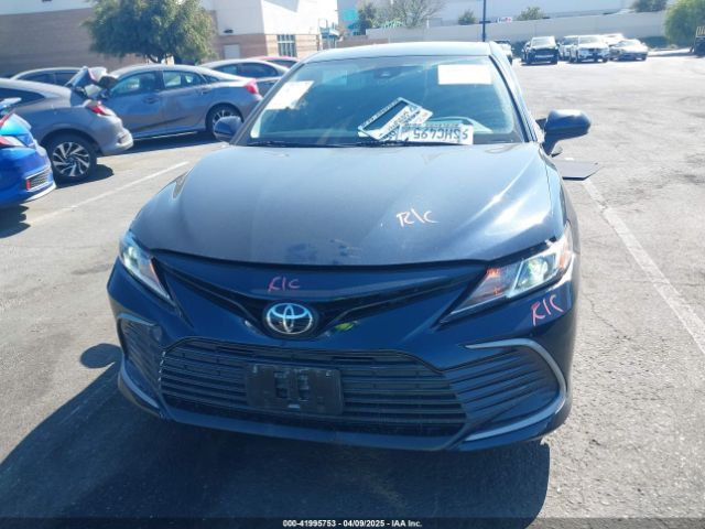 4T1C11AKXMU526906 Toyota CAMRY LE