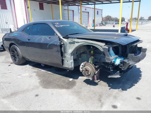 2C3CDZBT3NH144159 Dodge Challenger R/t