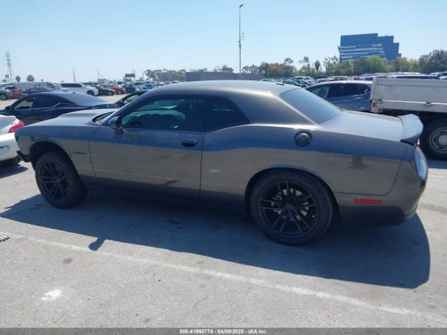 2C3CDZBT3NH144159 Dodge Challenger R/t