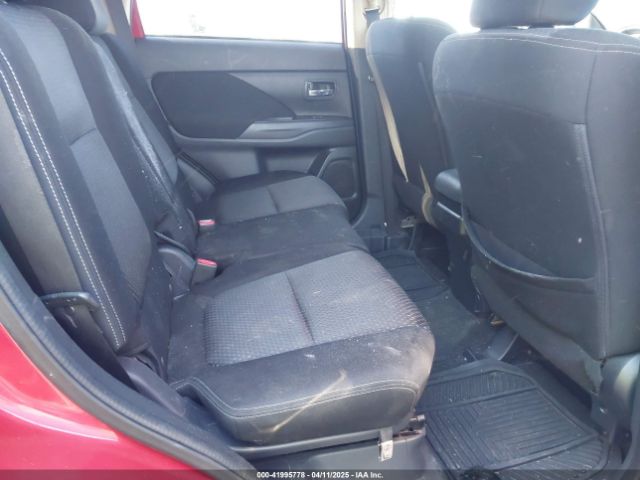 JA4AD2A31HZ062831 Mitsubishi Outlander Es